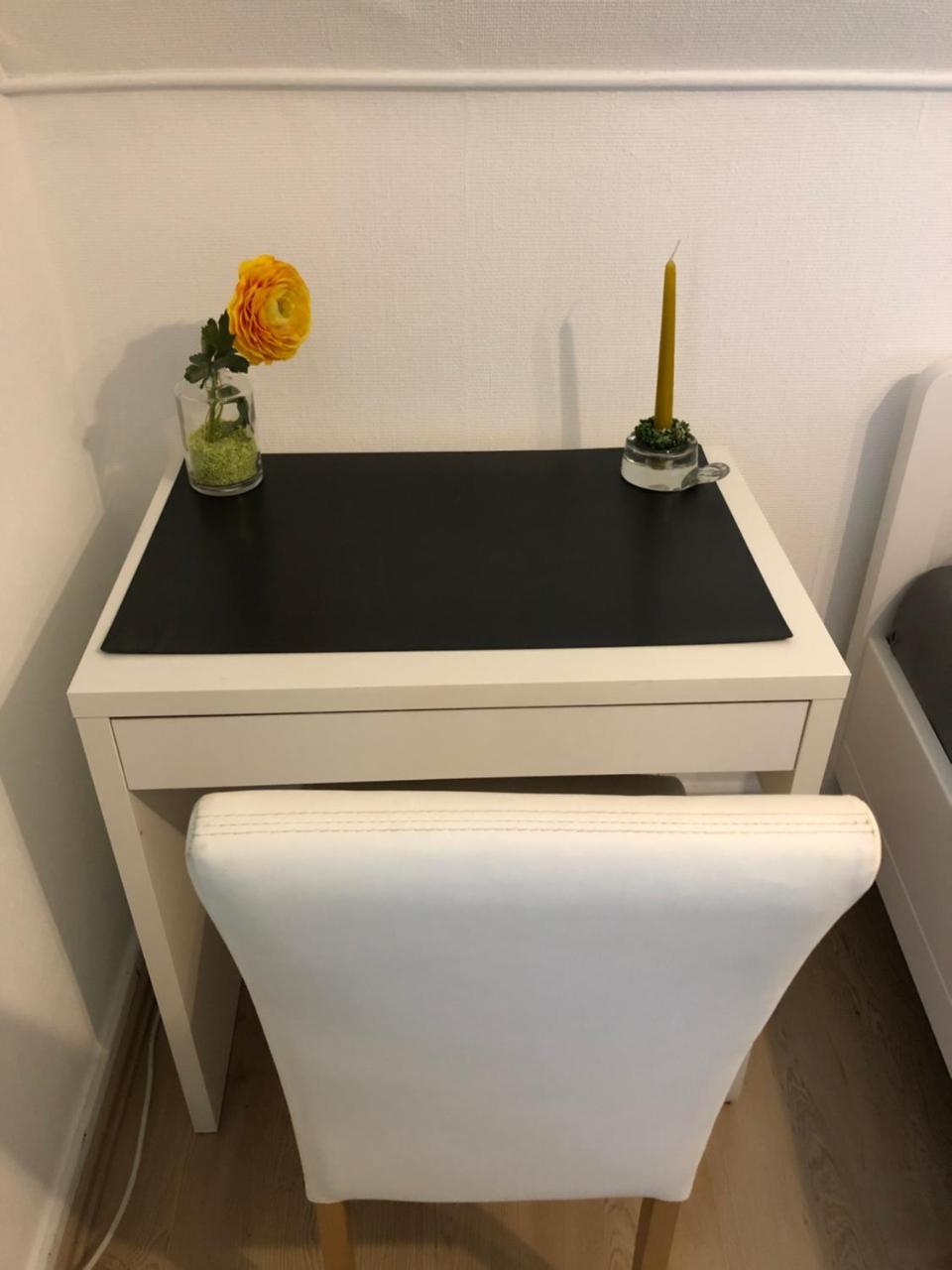 Messezimmer 4U Düsseldorf Eksteriør billede