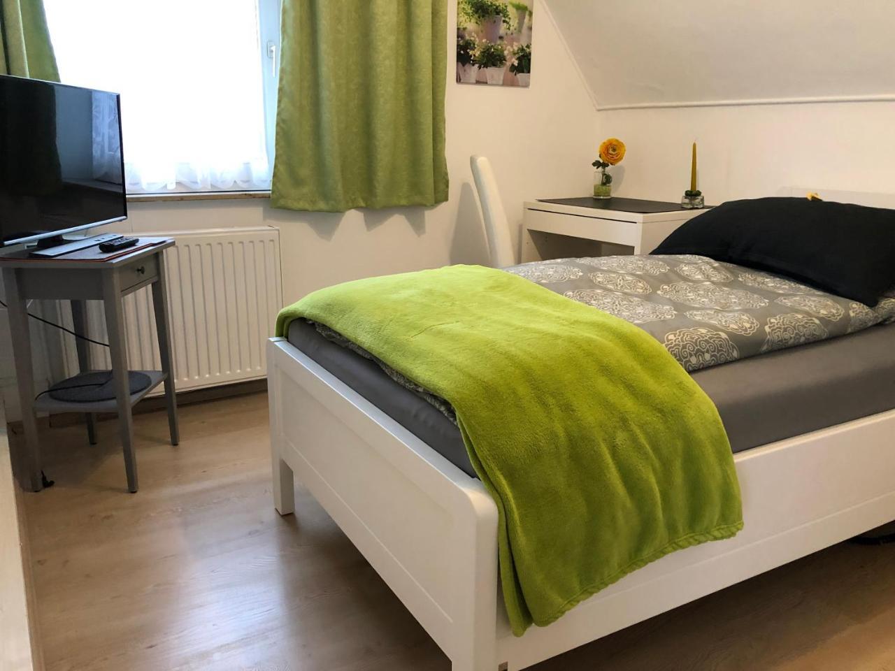 Messezimmer 4U Düsseldorf Eksteriør billede